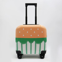 Дитячий чемодан F-7 із міцного пластику на 4 поворотних колесах і телескопічною ручкою